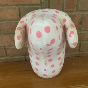 be pink dog head